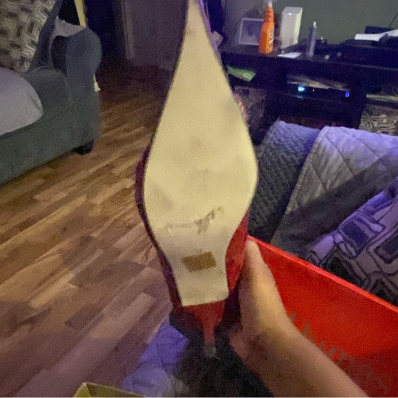 Pierre Dumas Red Pointy Toe Buckle High Heels Sz9 - Picture 5 of 5